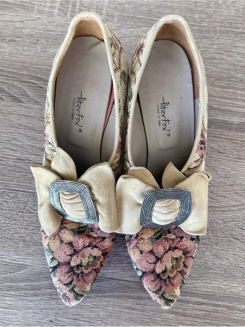Peter Fox Vintage Woven Floral Tapestry Suede Bow Buckle Heels Pumps Italy 7.5B